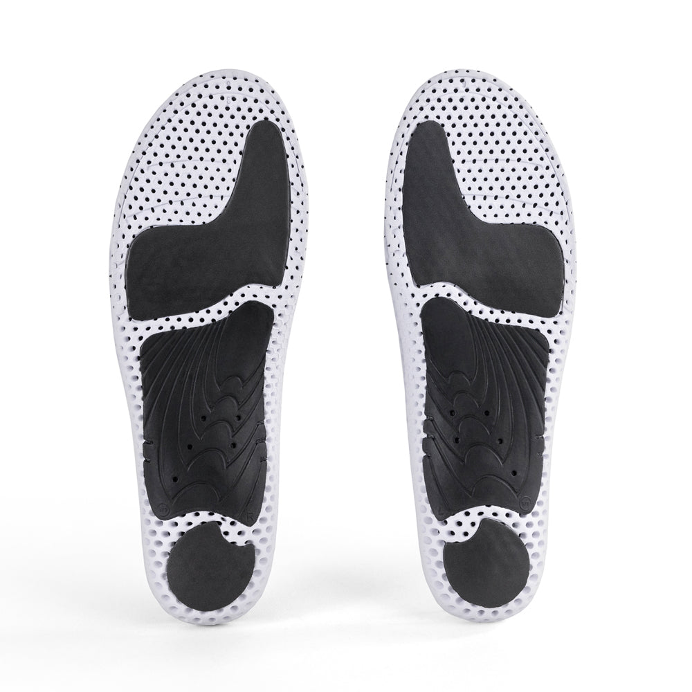 Base view of GOLFPRO low profile insole pair with black arch support, black heel pad, black forefoot cushioning pad, white and black base #profile_low
